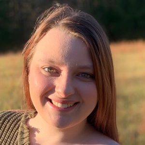 Meet your Posher, Beth